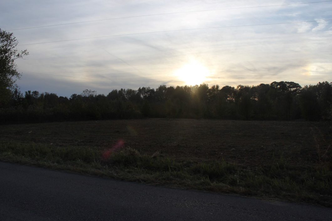 5.7 acres perfect for house or manufactured home in Baileyton, AL